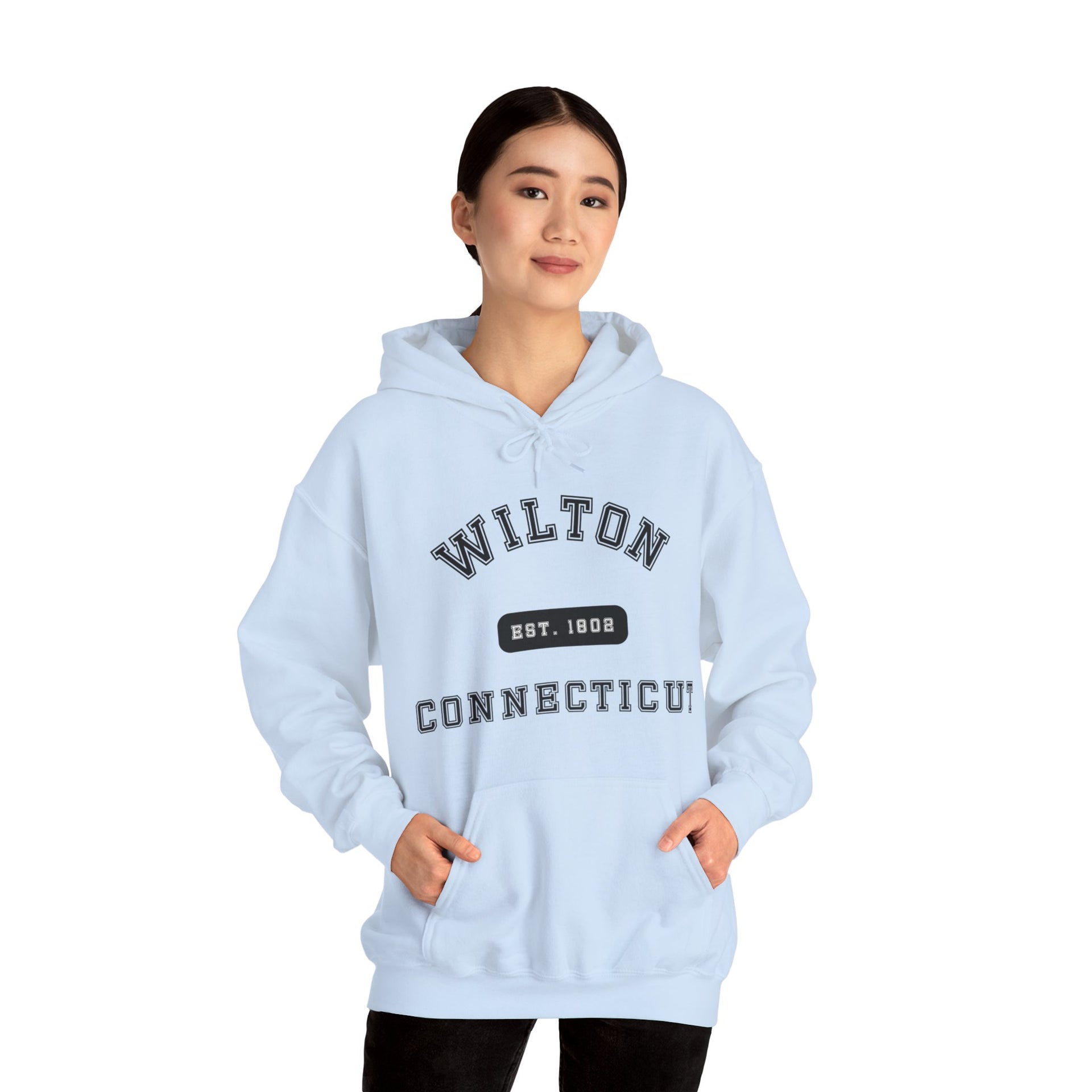 Wilton CT Unisex Heavy Blend™ Hooded Sweatshirt